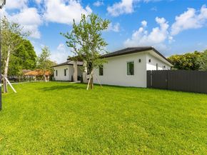 7980 SW 184th Ter, Cutler Bay FL 33157