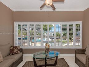 4270 NW 40th St 201, Lauderdale Lakes FL 33319