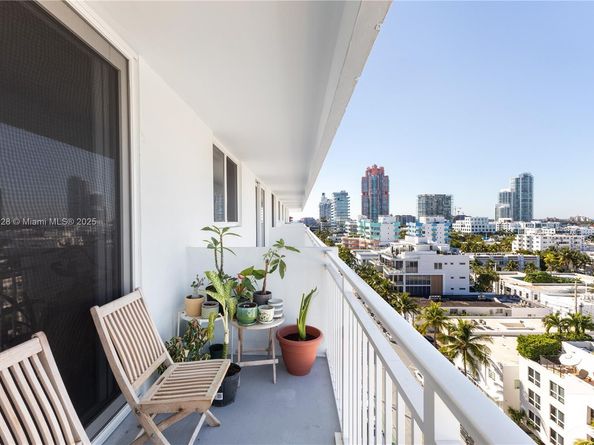 345 Ocean Dr 1101, Miami Beach FL 33139