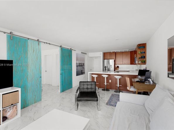 345 Ocean Dr 1101, Miami Beach FL 33139