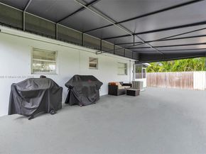 6470 SW 27th St, Miami FL 33155