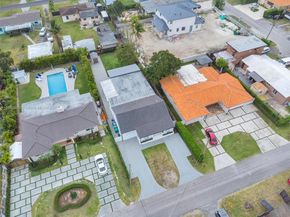 6470 SW 27th St, Miami FL 33155