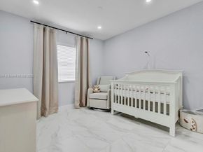 6470 SW 27th St, Miami FL 33155