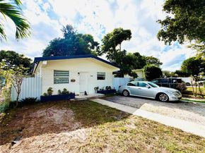 546 E 39th St, Hialeah FL 33013