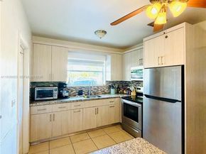 546 E 39th St, Hialeah FL 33013