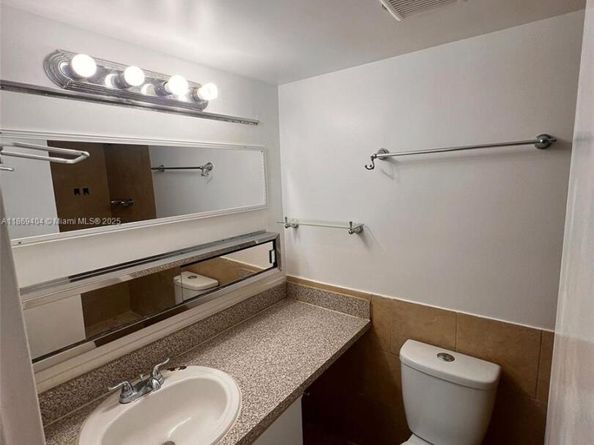 1800 Sans Souci Blvd 106, North Miami FL 33181