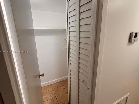 1800 Sans Souci Blvd 106, North Miami FL 33181