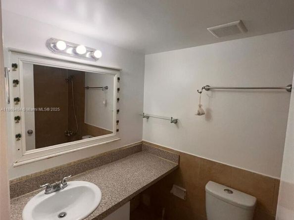 1800 Sans Souci Blvd 106, North Miami FL 33181