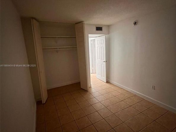 1800 Sans Souci Blvd 106, North Miami FL 33181