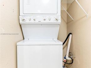 17600 NW 68th Ave B2005, Hialeah FL 33015