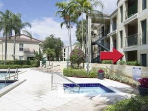 875 Riverside Dr 713, Coral Springs FL 33071