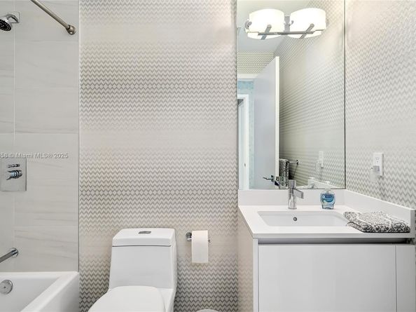 2200 N Ocean Blvd N401, Fort Lauderdale FL 33305