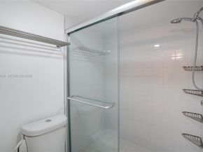 3545 Magellan Cir 3565, Aventura FL 33180