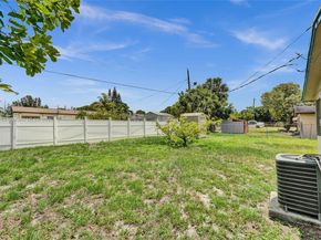 2751 NW 24th Ct, Fort Lauderdale FL 33311