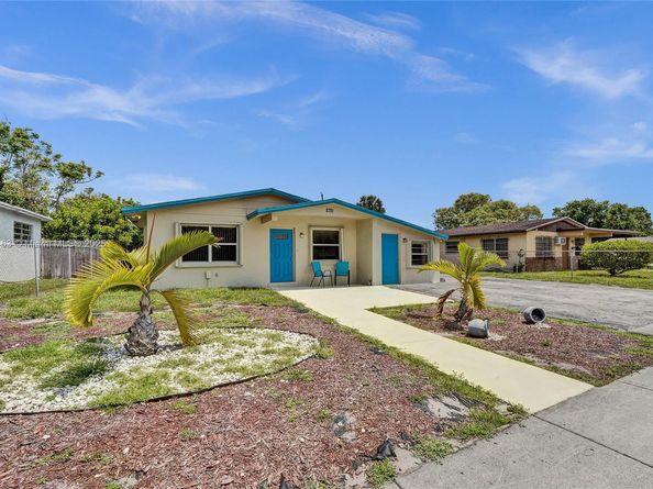2751 NW 24th Ct, Fort Lauderdale FL 33311