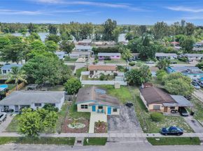 2751 NW 24th Ct, Fort Lauderdale FL 33311