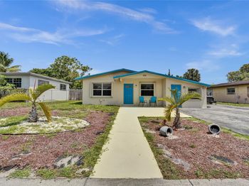 2751 NW 24th Ct