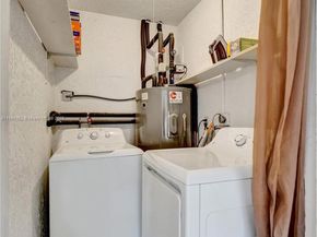 2751 NW 24th Ct, Fort Lauderdale FL 33311