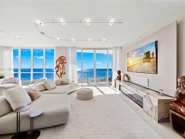 50 S Pointe Dr 1201/08, Miami Beach FL 33139