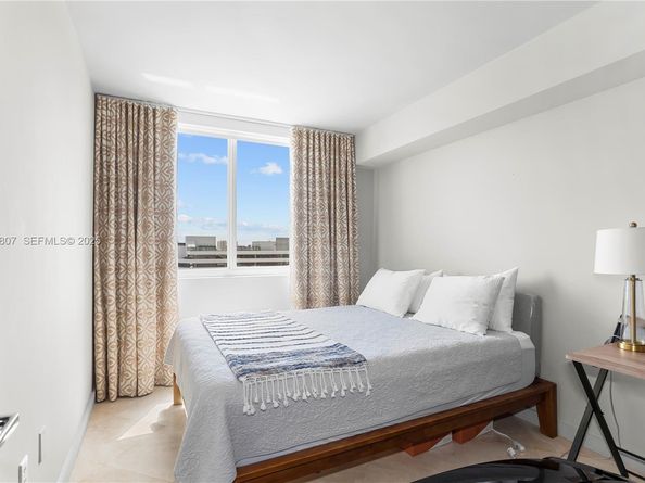 1621 Bay Rd 807, Miami Beach FL 33139