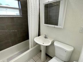 1344 9th St, West Palm Beach FL 33401