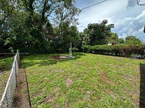 1344 9th St, West Palm Beach FL 33401