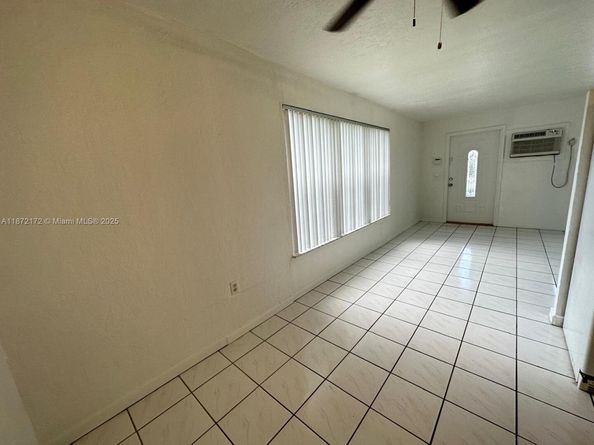 1344 9th St, West Palm Beach FL 33401