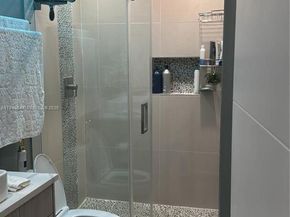 428 N Crescent Dr, Hollywood FL 33021