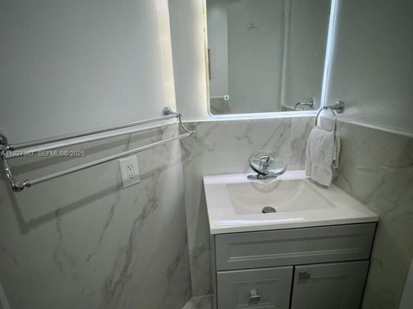 6315 SW 138th Ct 63154, Miami FL 33183