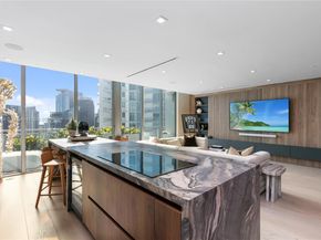 90 SW 3rd St PH14, Miami FL 33130
