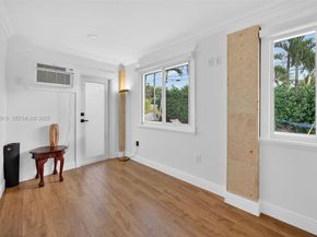 11260 SW 48th St, Miami FL 33165