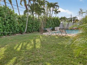 11260 SW 48th St, Miami FL 33165