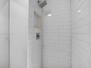 11260 SW 48th St, Miami FL 33165