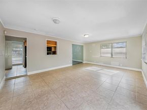 7019 NW 63rd St, Tamarac FL 33321