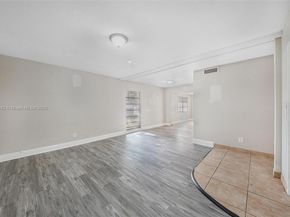 7019 NW 63rd St, Tamarac FL 33321