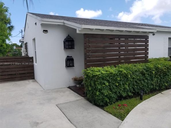 1324 NW 1st Ave, Fort Lauderdale FL 33311