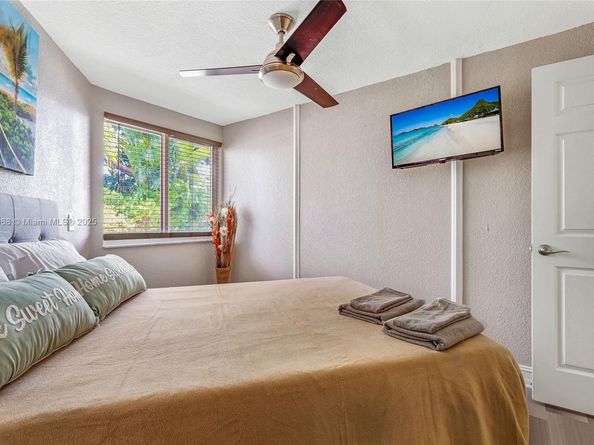 2167 NE 58th St, Fort Lauderdale FL 33308