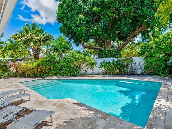 2167 NE 58th St, Fort Lauderdale FL 33308