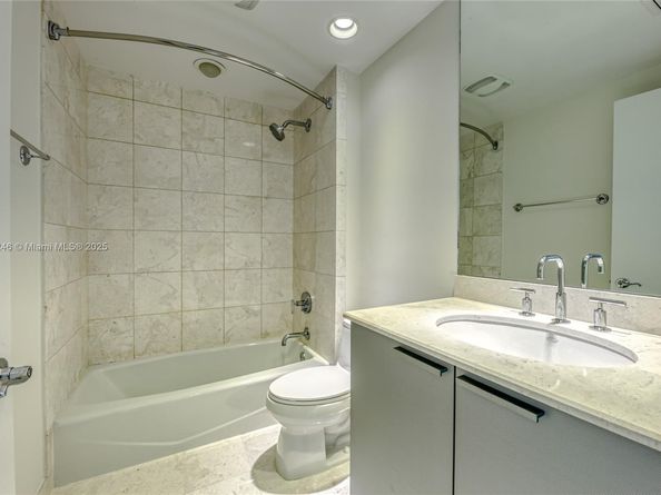 3535 S Ocean Dr 2004, Hollywood FL 33019