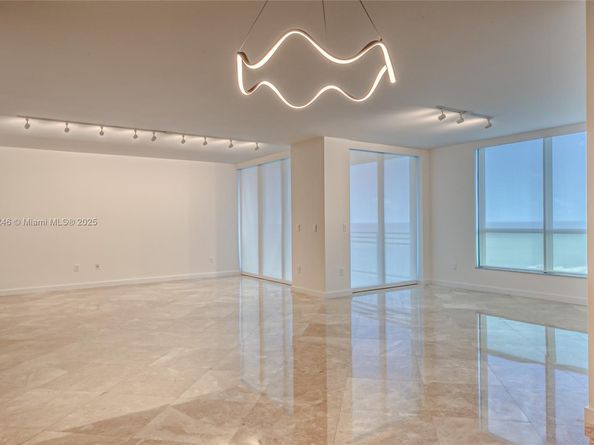 3535 S Ocean Dr 2004, Hollywood FL 33019