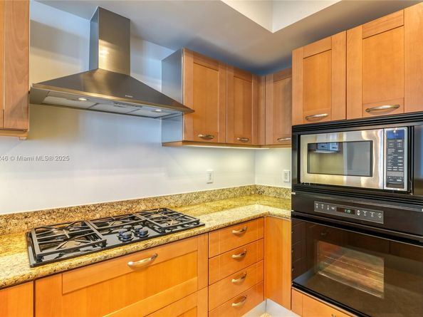 3535 S Ocean Dr 2004, Hollywood FL 33019