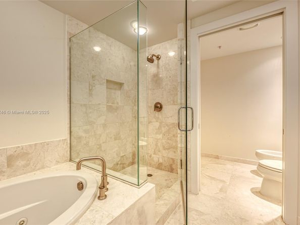 3535 S Ocean Dr 2004, Hollywood FL 33019
