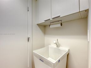 3535 S Ocean Dr 2004, Hollywood FL 33019