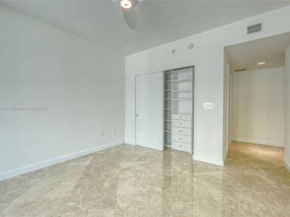 3535 S Ocean Dr 2004, Hollywood FL 33019