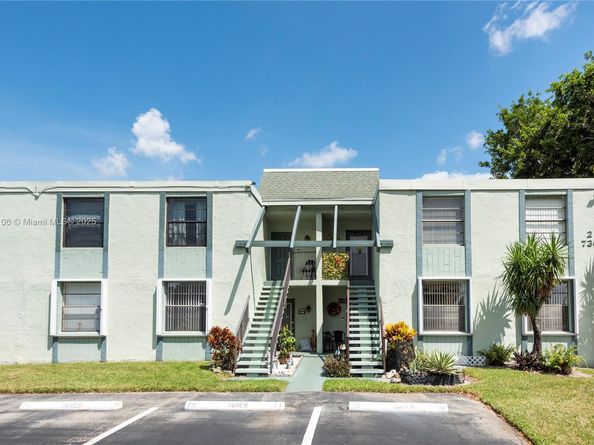 7301 NW 18th St 204, Margate FL 33063