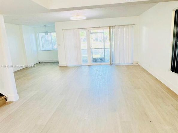 1760 NW 58th Ave 7, Lauderhill FL 33313