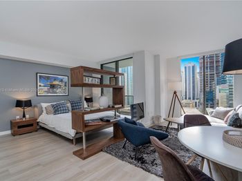 31 SE 6th St