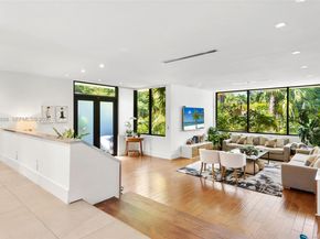 2815 Regatta Ave, Miami Beach FL 33140