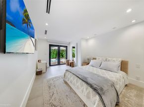 2815 Regatta Ave, Miami Beach FL 33140