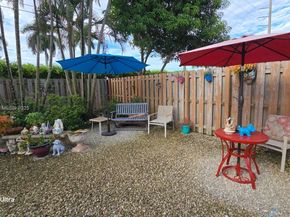 15436 SW 151st Ter, Miami FL 33196